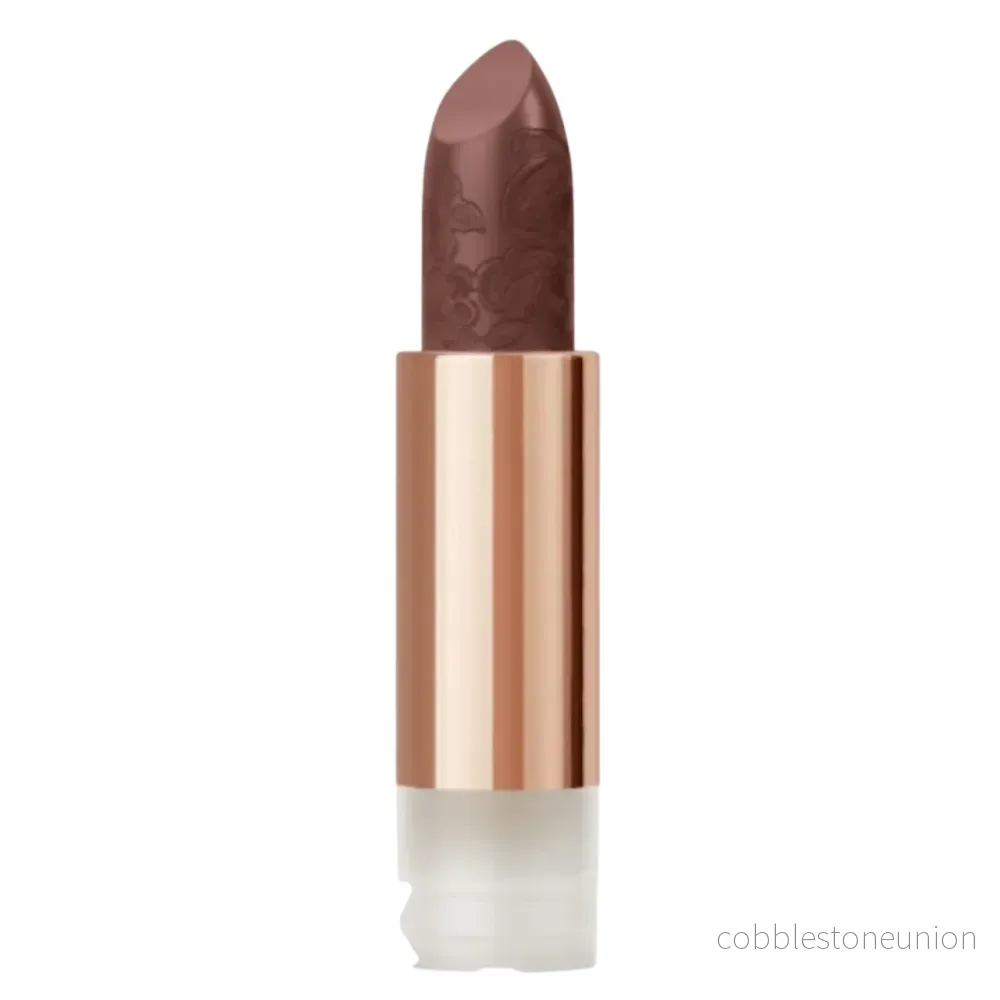 La Perla, Matte Silk, Matt, Krämigt läppstift, 112, Tiramisu Röd, Påfyllning, 3.5 g La Perla, Matte Silk, Matt, Krämigt läppstift, 112, Tiramisu Röd, Påfyllning, 3.5 g