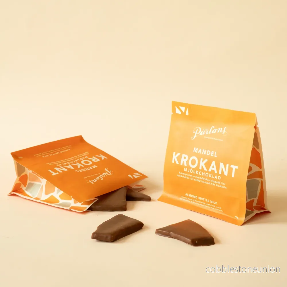 brittle ALMOND milk chocolate 70 grams - Bild 2