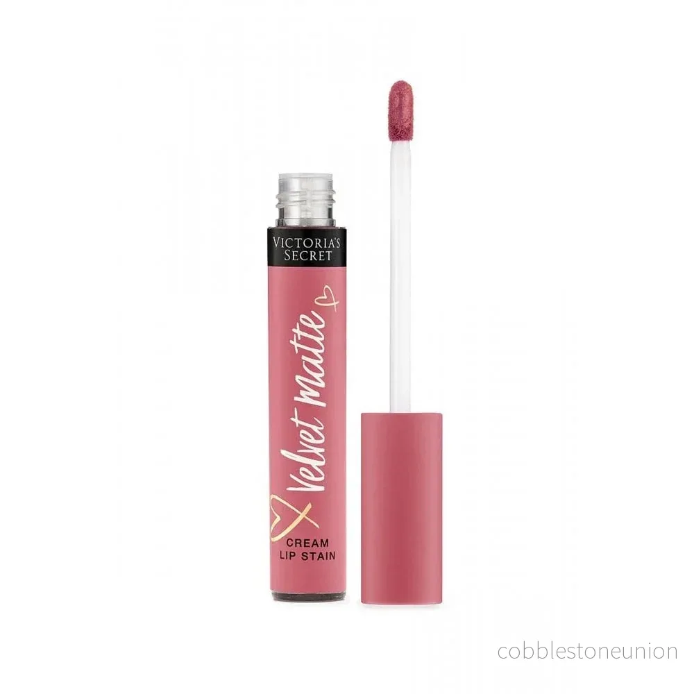 Victoria’s Secret, Velvet Matte, Creamy Liquid Lip, Perfection, 3 ml Victoria’s Secret, Velvet Matte, Creamy Liquid Lip, Perfection, 3 ml