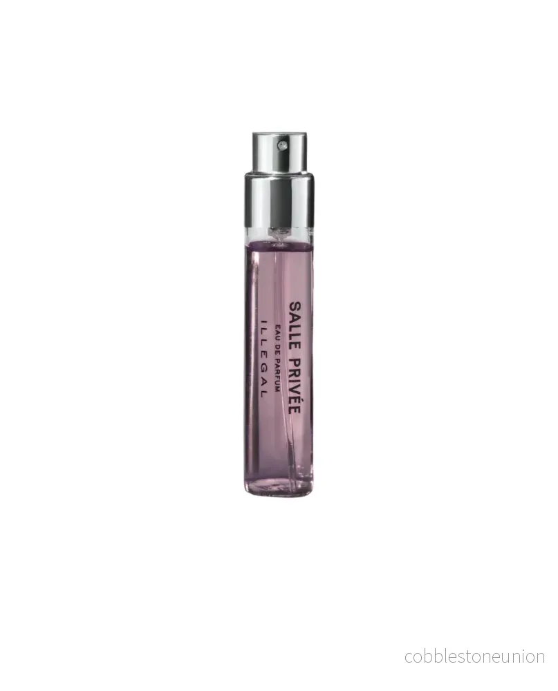 Salle Privee, Illegal Travel Holder, Parfymextrakt, För män, Påfyllning, 12 ml Salle Privee, Illegal Travel Holder, Parfymextrakt, För män, Påfyllning, 12 ml
