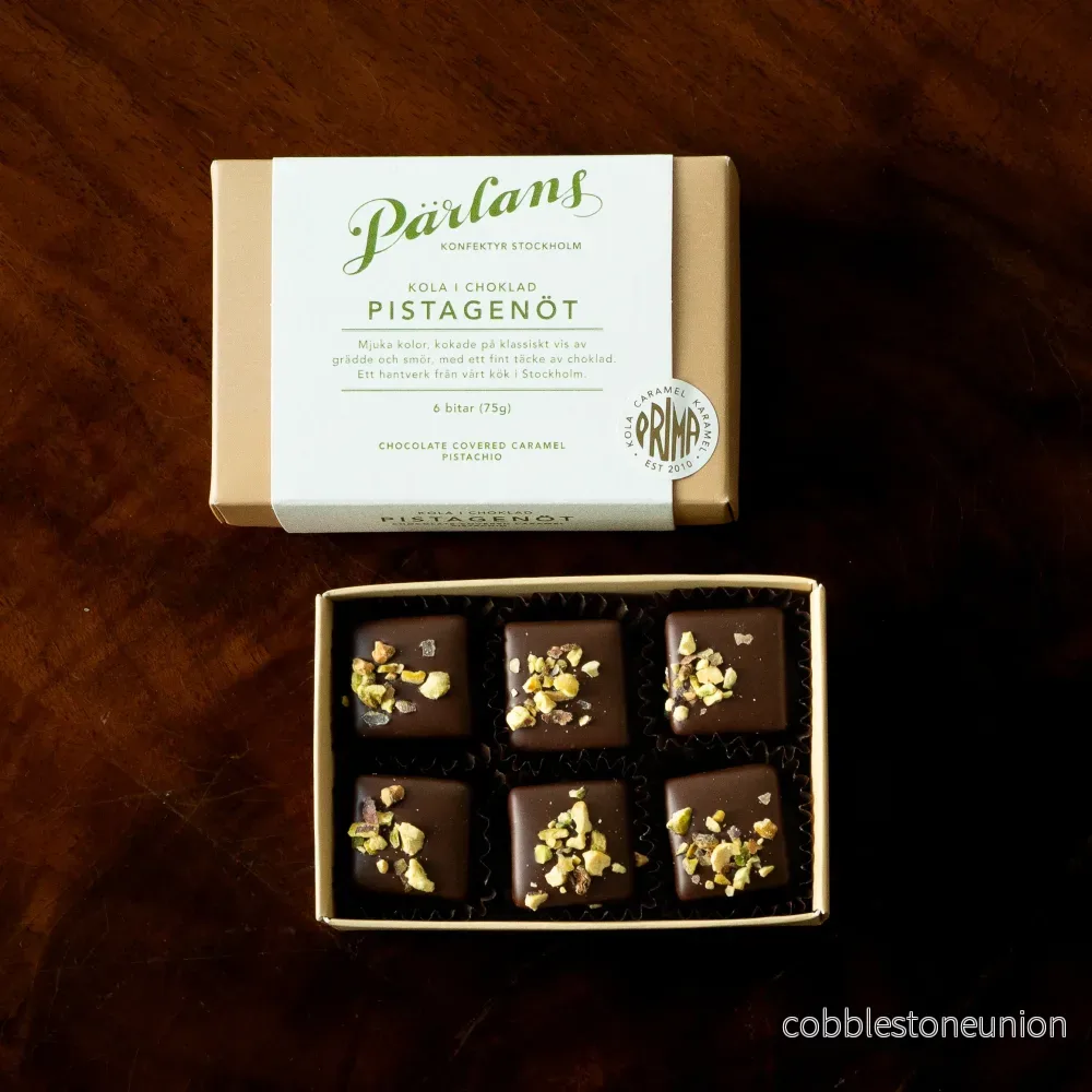 chocolate covered caramel PISTACHIO 6 pieces