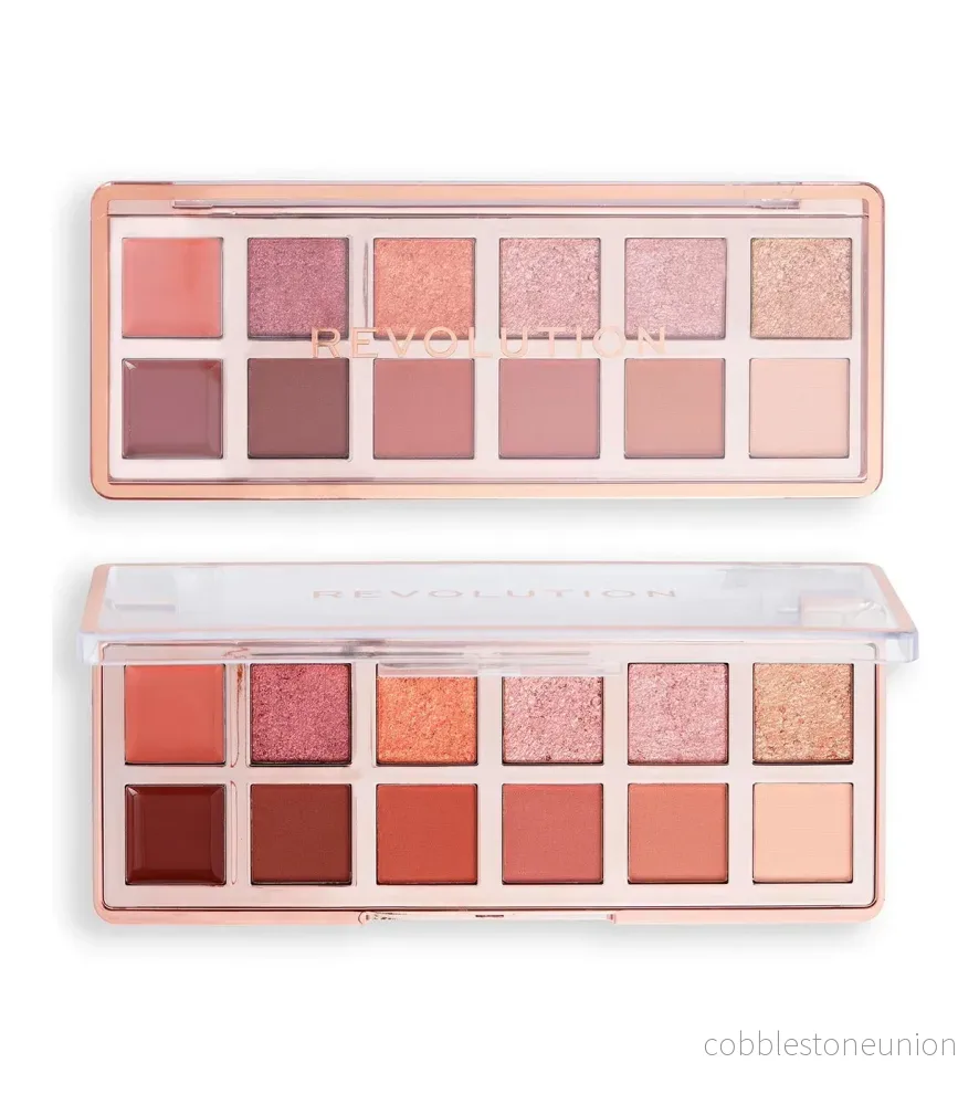 Makeup Revolution, The True Icon, Eyeshadow Palette, 12 shades, 8 g Makeup Revolution, The True Icon, Eyeshadow Palette, 12 shades, 8 g