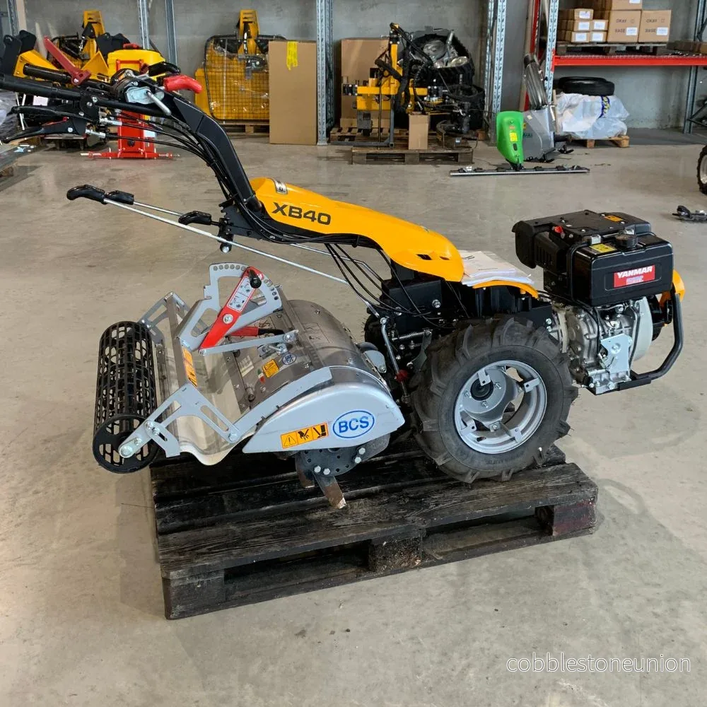 Tvåhjulstraktor Ferrari 340 Powersafe Yanmar L100 Diesel med jordfräs aggregat 66 cm & gallervält