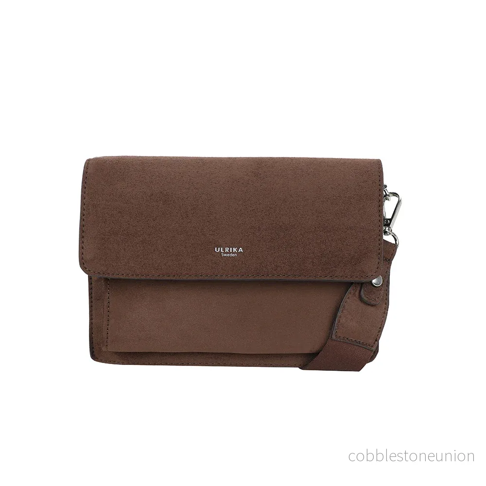 Ulrika Design Boxväska Suede mörkbrun