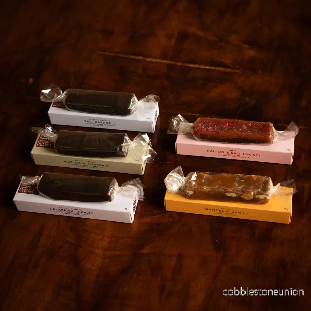 chocolate covered caramel bar SALTED CARAMEL - Bild 3