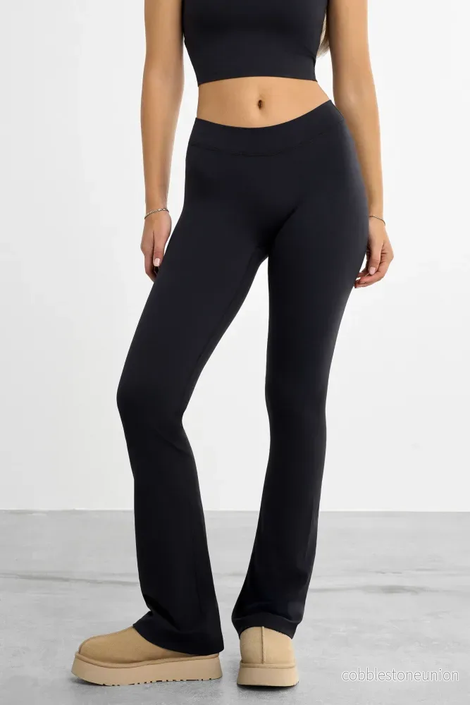 Mid Waist Softy Flared Leggings Mid Waist Softy Flared Leggings