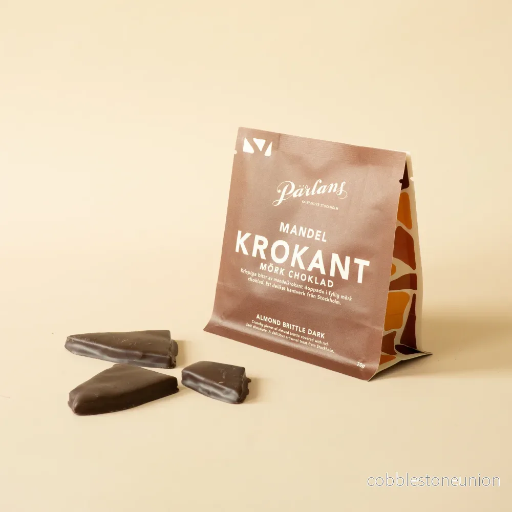 brittle ALMOND dark chocolate 70 grams