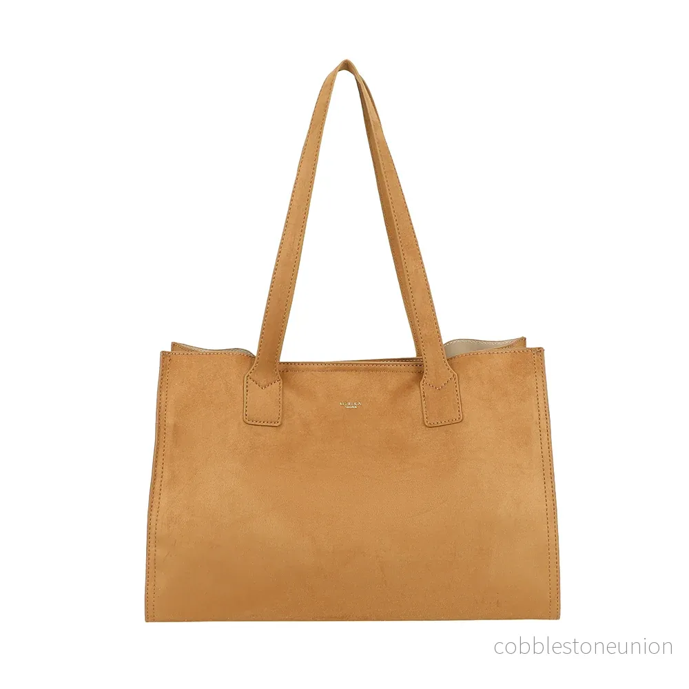 Ulrika Design Kasse Suede brun Ulrika Design Kasse Suede brun