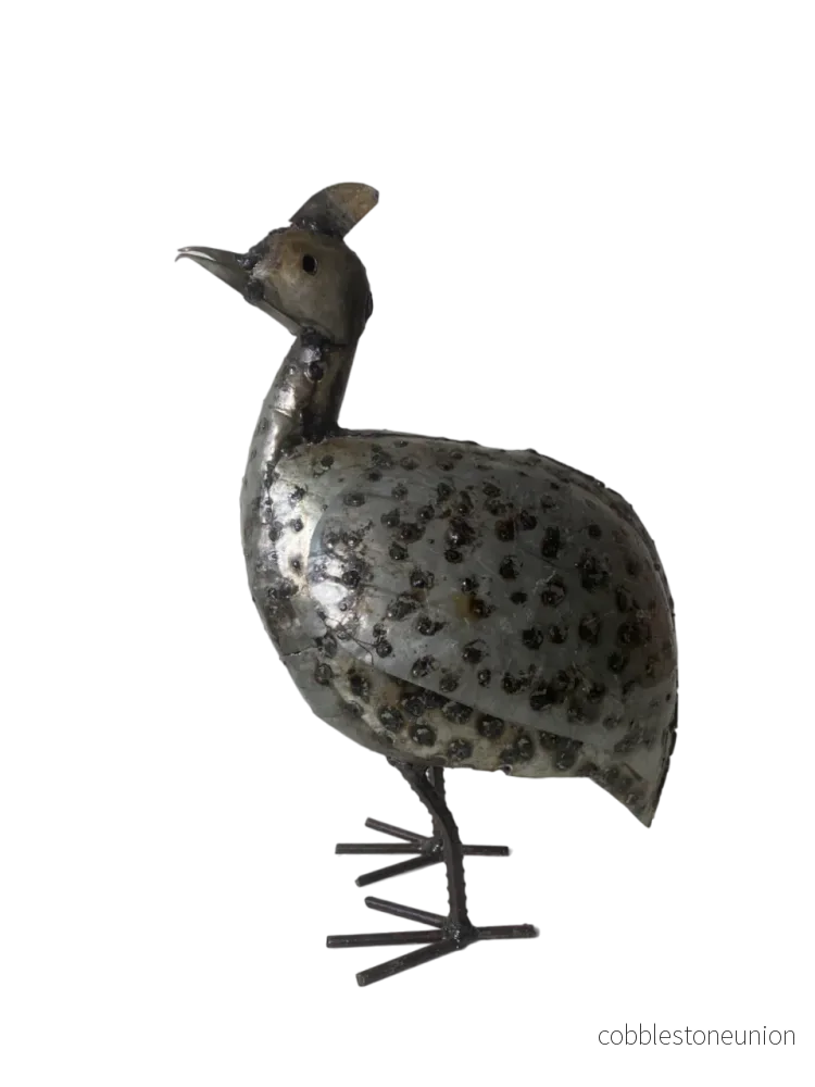 Pärlhöna 34 cm – Handgjord Metallskulptur från Zimbabwe