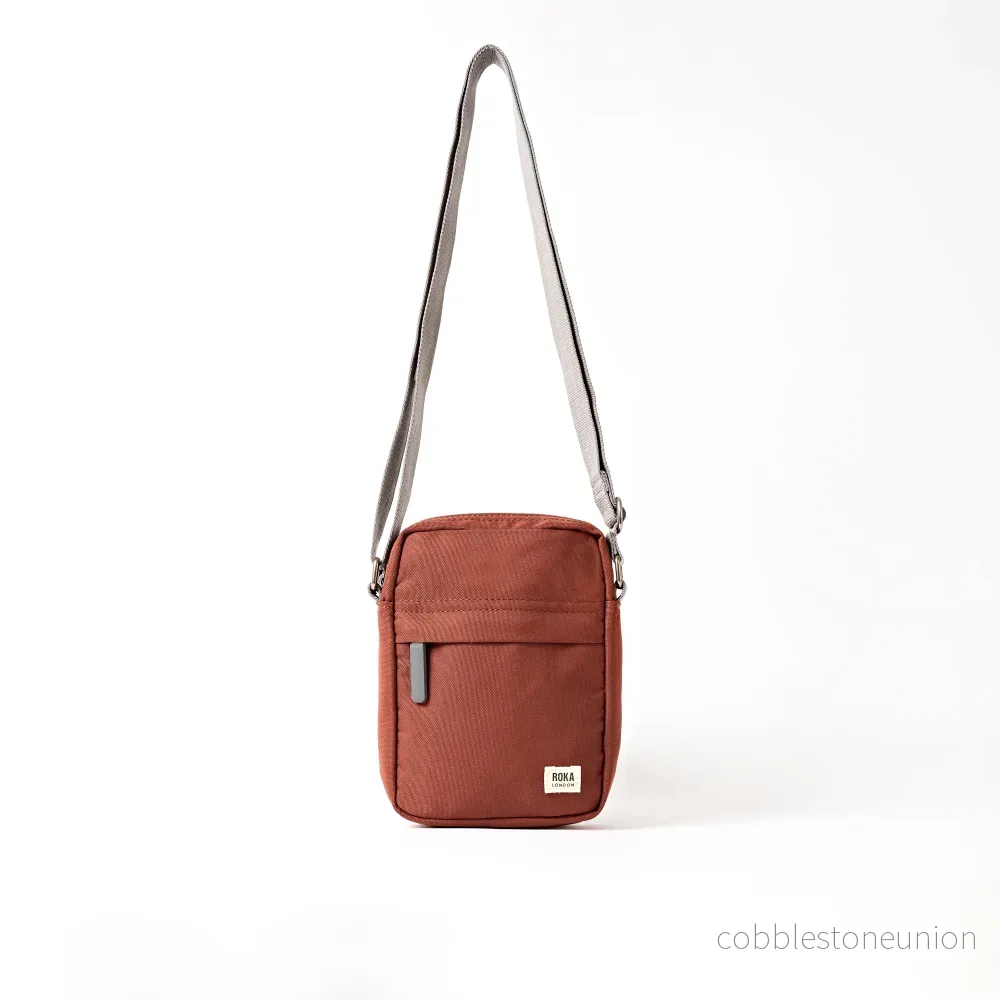 Roka Shoulderbag Bond henna - Bild 2