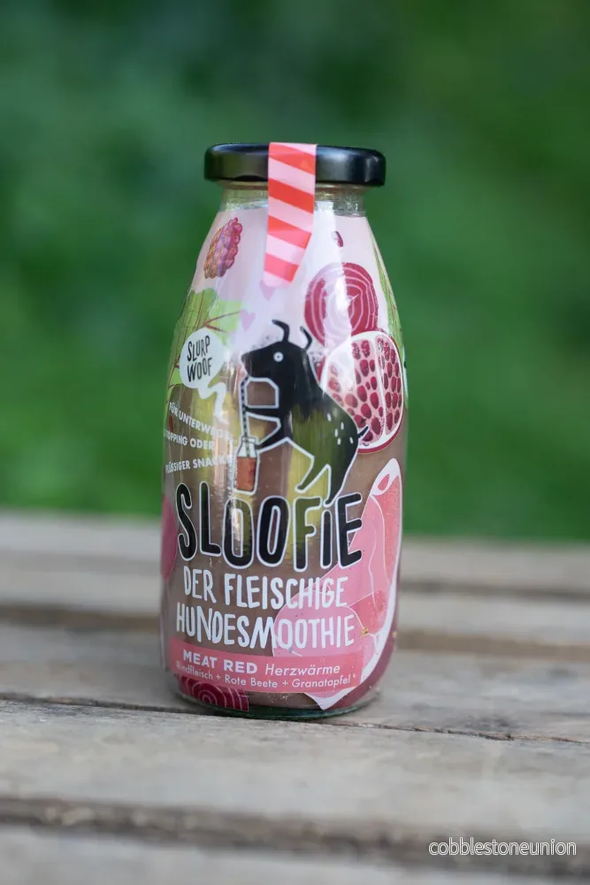 Sloofie – Nötkött & bär med rödbeta och örter Sloofie – Nötkött & bär med rödbeta och örter