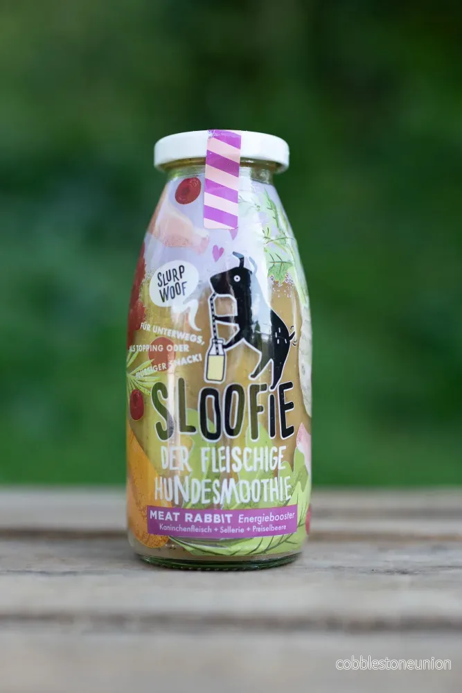 Sloofie – Kanin, tranbär & grönt i perfekt harmoni Sloofie – Kanin, tranbär & grönt i perfekt harmoni