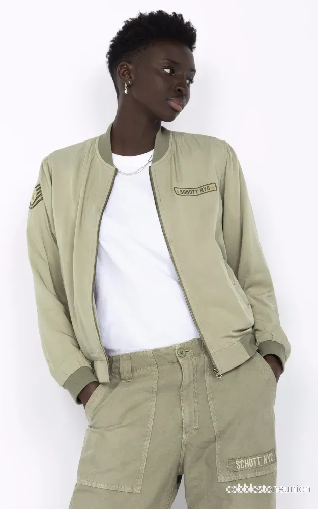 JKTCALIPSOW Green Bomber Jacket – Women JKTCALIPSOW Green Bomber Jacket – Women