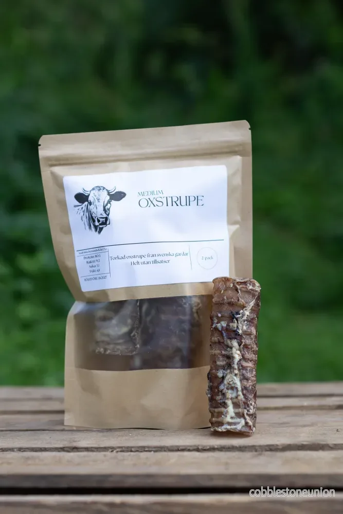 Torkad oxstrupe medium– Naturligt och näringsrikt tugg Torkad oxstrupe medium– Naturligt och näringsrikt tugg