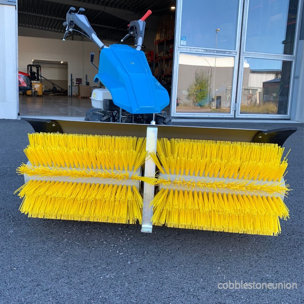 Tvåhjulstraktor Bertolini 150 S med sopvals 100 cm - Bild 2