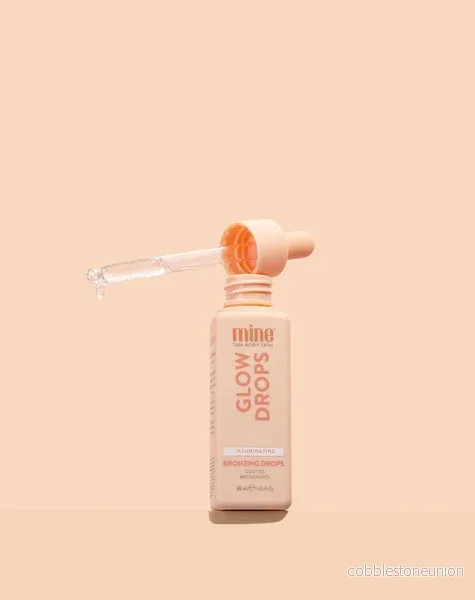 Glow Drops Lystergivande brun utan sol-droppar Glow Drops Lystergivande brun utan sol-droppar