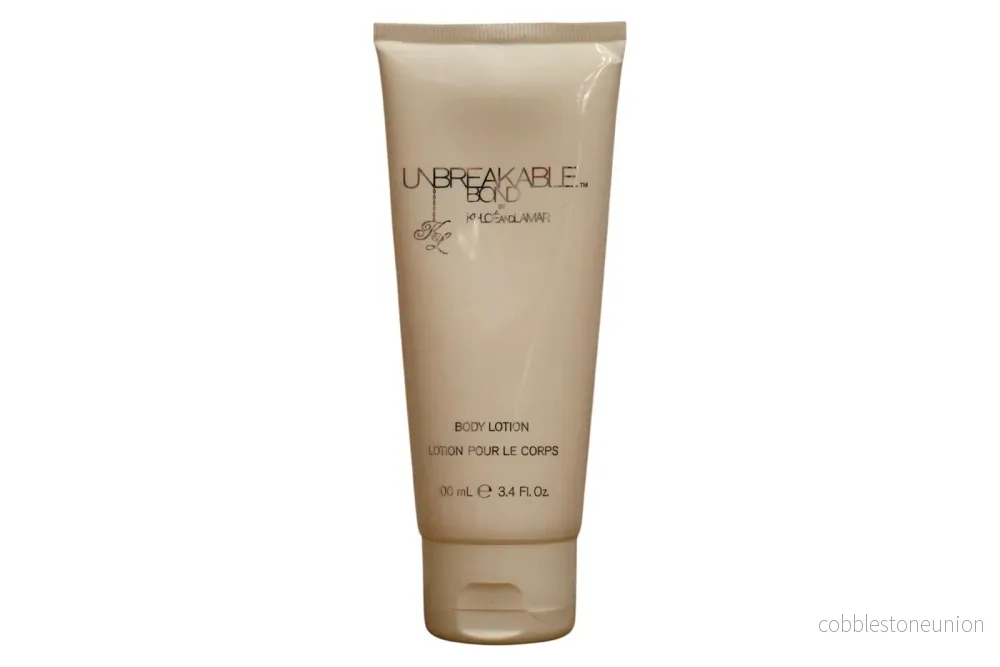 Khloe And Lamar, Unbreakable Bond, Fuktgivande, Body Lotion, Kropp, 100 ml Khloe And Lamar, Unbreakable Bond, Fuktgivande, Body Lotion, Kropp, 100 ml