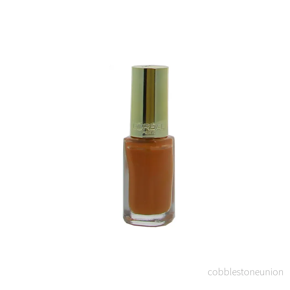 L’Oreal Paris, Color Riche Le Vernis, Nagellack, 866, Jumpsuit couture, 5 ml L’Oreal Paris, Color Riche Le Vernis, Nagellack, 866, Jumpsuit couture, 5 ml