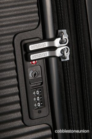 American Tourister SOUNDBOX SPINNER 67/24 TSA EXP BAS SVART - Bild 3
