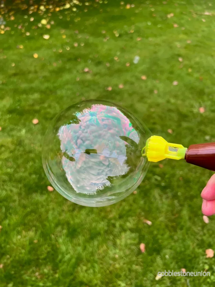 Såpbubblor med smak av jordnötssmör - Bild 3