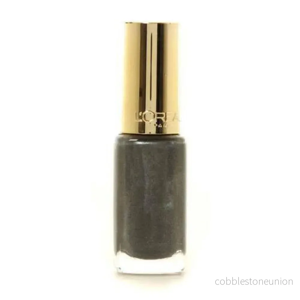 L’Oreal Paris, Color Riche Le Vernis, Nagellack, 876, Smoking Absolu, 5 ml L’Oreal Paris, Color Riche Le Vernis, Nagellack, 876, Smoking Absolu, 5 ml