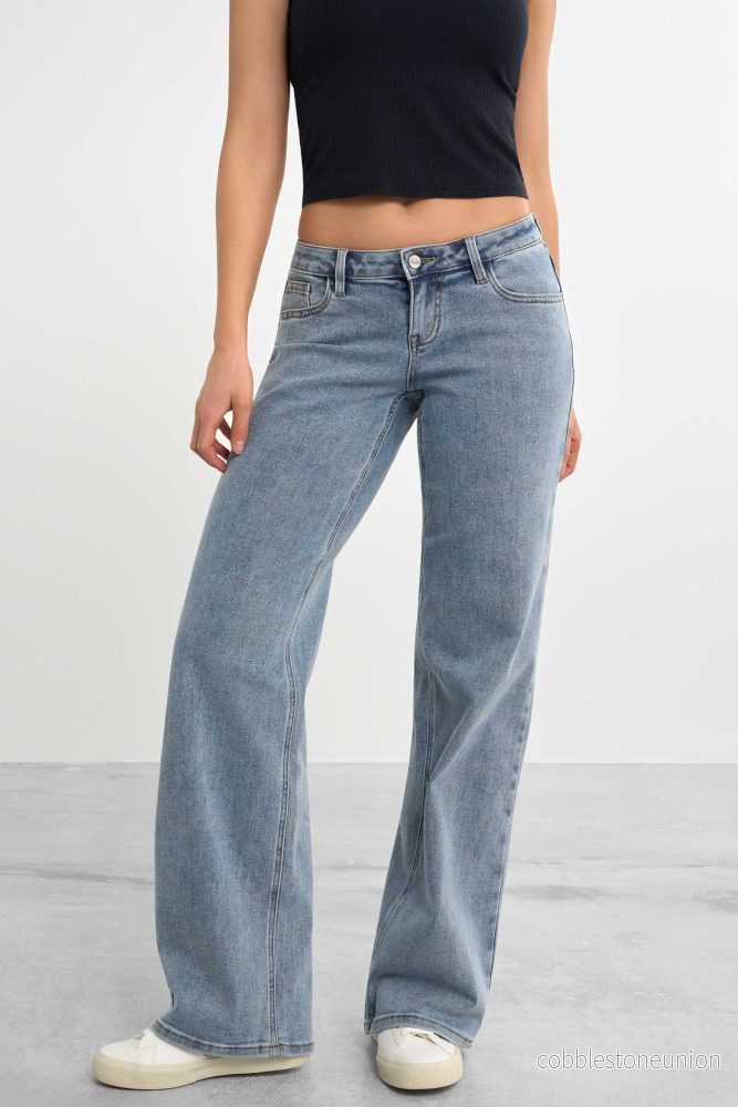 Low Waist Baggy Jeans Low Waist Baggy Jeans