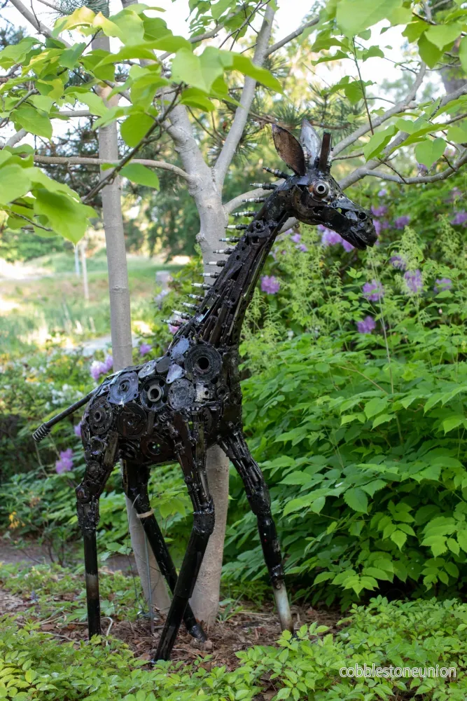 Giraff Reservdelar 150 cm – Handgjord Metallskulptur från Zimbabwe