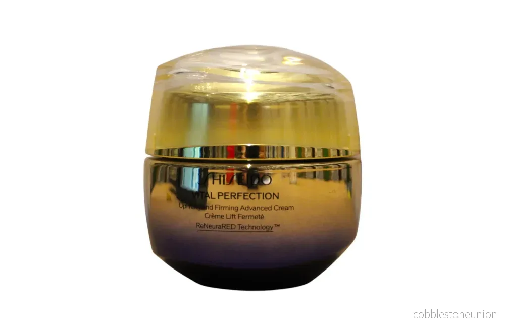 Shiseido, Vital Perfection, Lyftande och uppstramande, Kräm, Ansikte, 50 ml