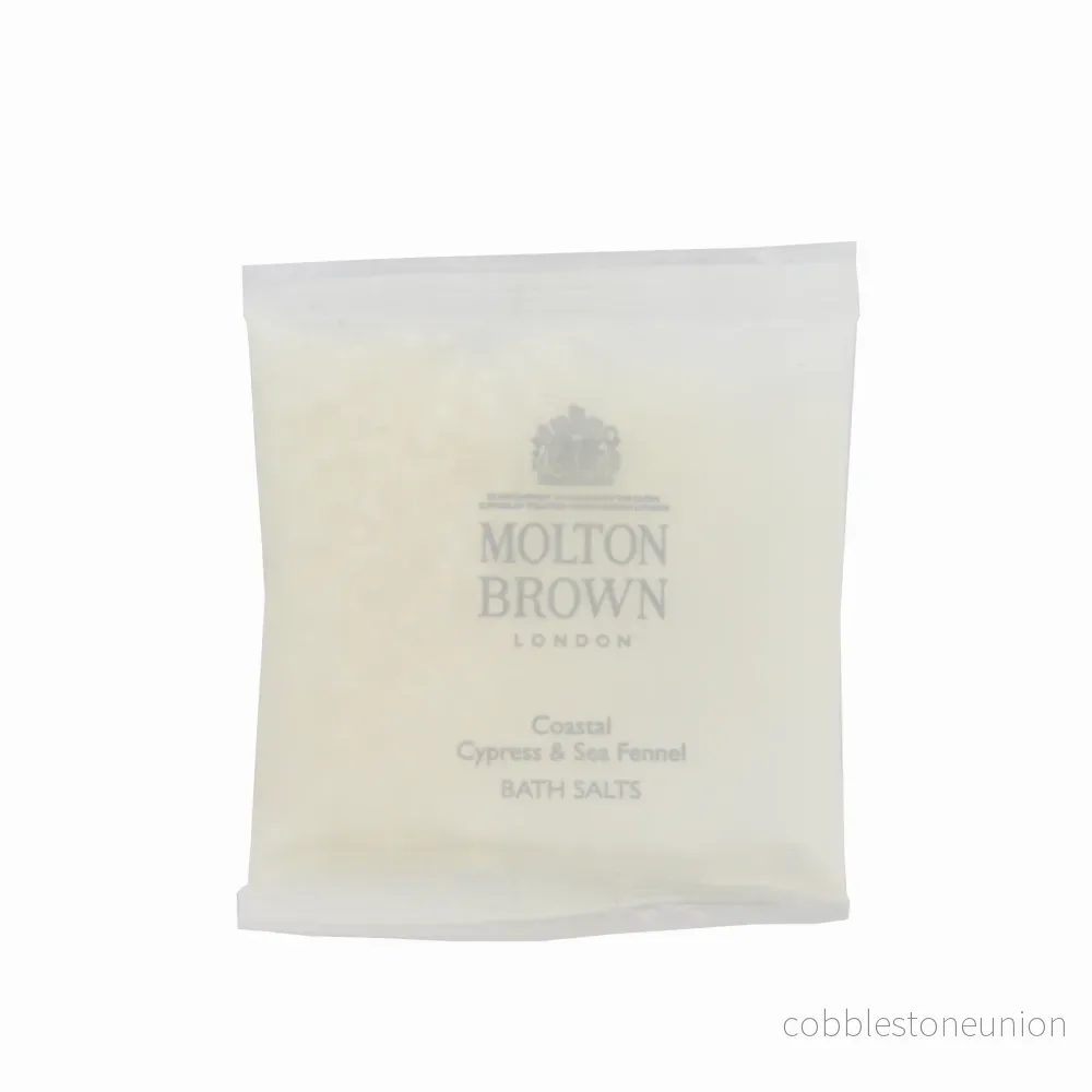 Molton Brown, Coastal Cypress & Sea Fennel, Badsalt, 25 g Molton Brown, Coastal Cypress & Sea Fennel, Badsalt, 25 g