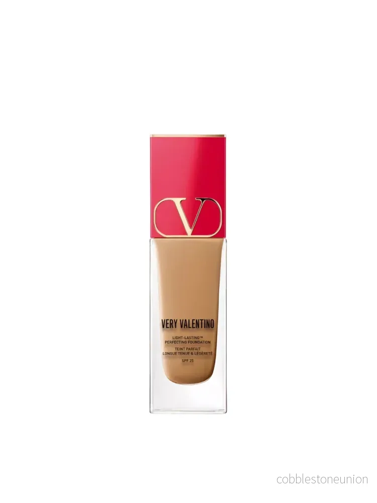 Valentino, Very Valentino, Flytande foundation, MA5, SPF 25, 25 ml