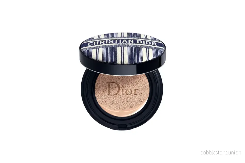 Christian Dior, Forever Skin Glow Cushion Diorivira, Long-wear, Compact foundation, 2N, Neutral, 14 g