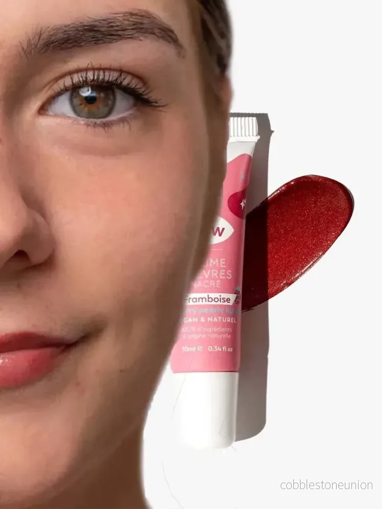 Trew - Tinted lip balm - Hallon/Körsbär/Blåbär - Bild 2