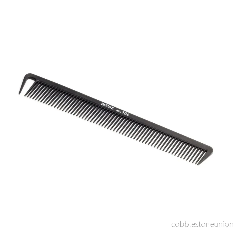 Depot, Tillbehör nr 704 Carbon, Plasthårkam, Svart Depot, Tillbehör nr 704 Carbon, Plasthårkam, Svart