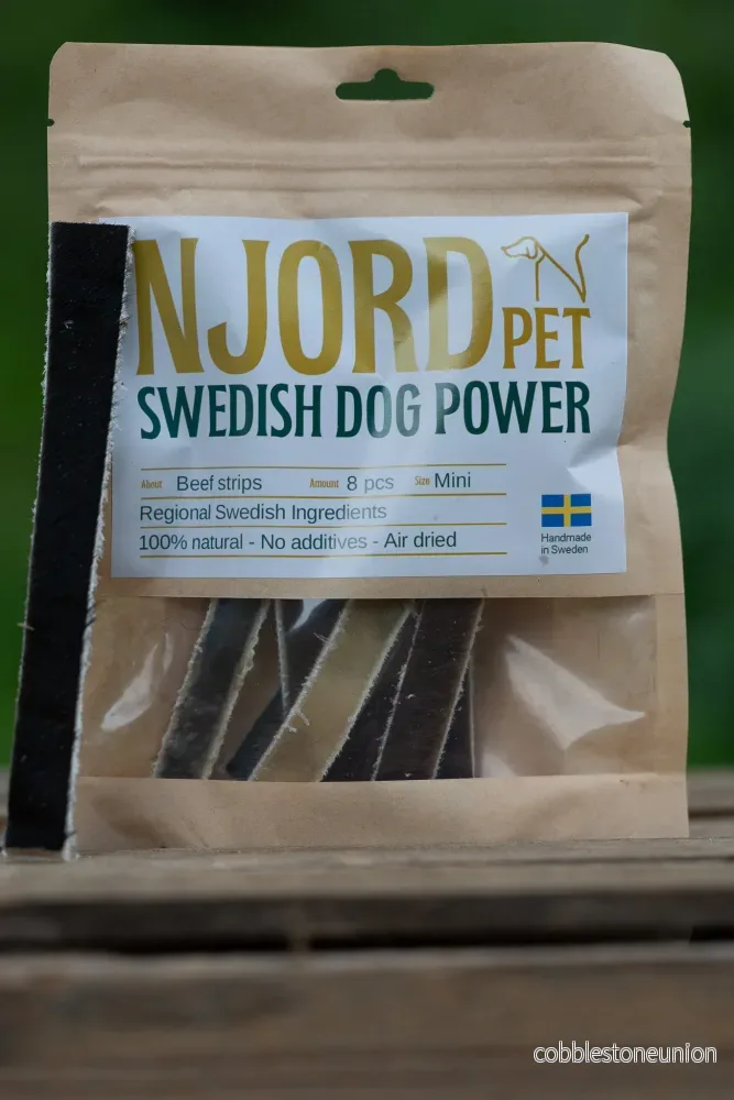 Nötstrips Mini 8-pack – naturligt tugg för de minsta tuggarna - Bild 2