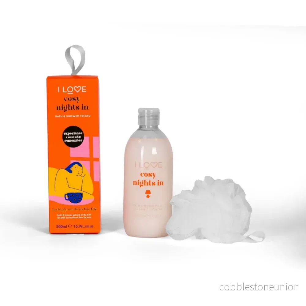 Set I Love: Cosy Night’s, återfuktande, duschgel, för alla hudtyper, 500 ml + I Love, kroppssvamp