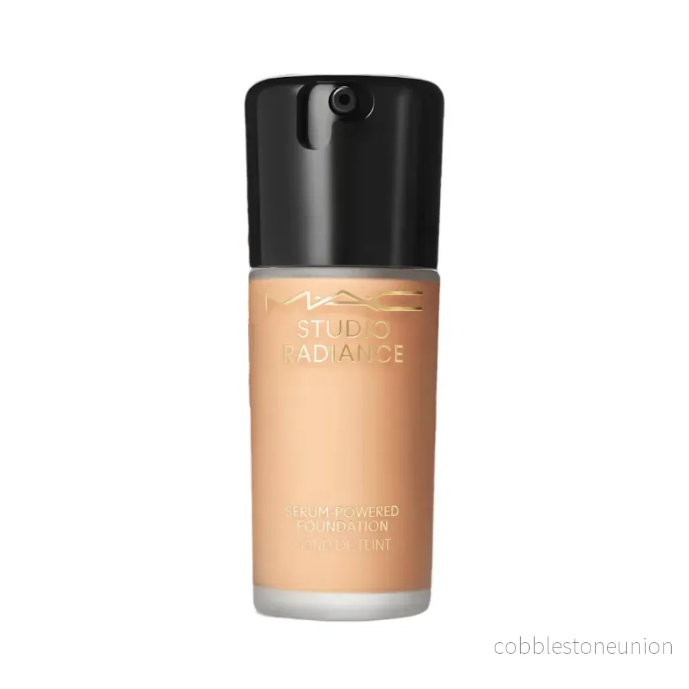 MAC, Studio Radiance, Serumfoundation, C4, 30 ml