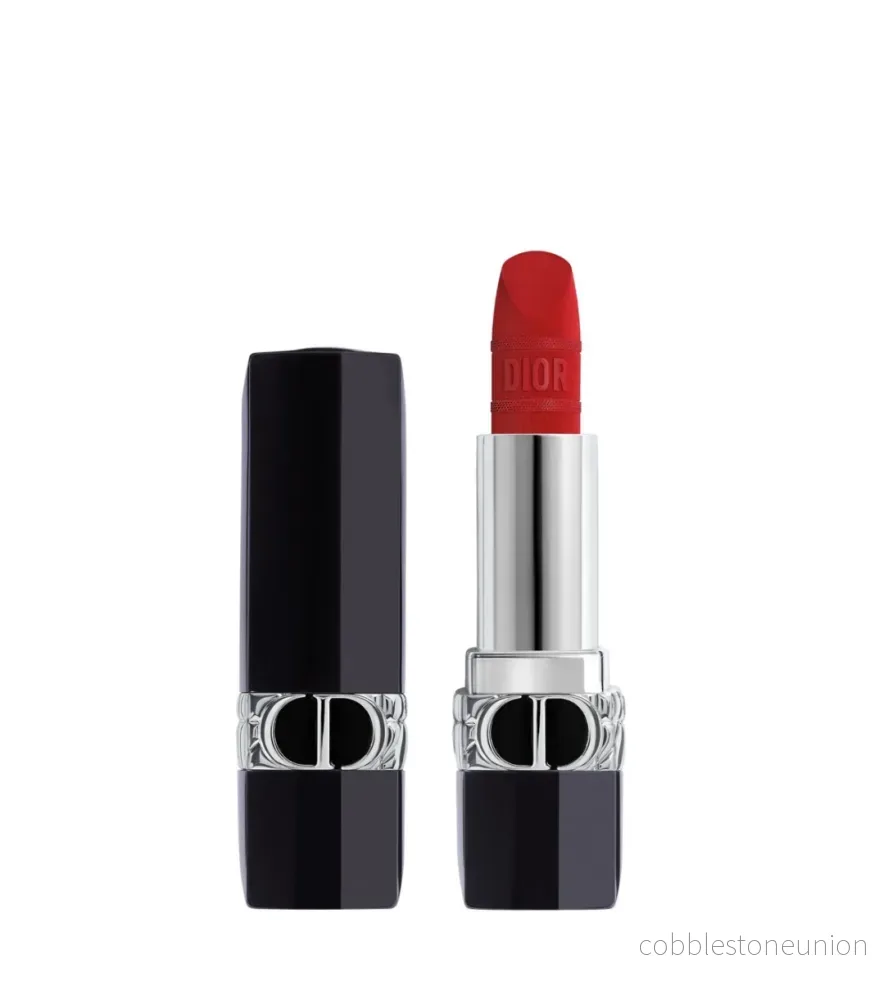 Christian Dior, Dior Rouge, Satinmatt, Krämigt läppstift, Ikoniskt rött, 3,5 g Christian Dior, Dior Rouge, Satinmatt, Krämigt läppstift, Ikoniskt rött, 3,5 g