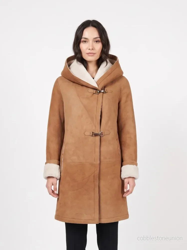 969, 90 cm. – Huva – Lammjacka i mocka – Dam – Cognac
