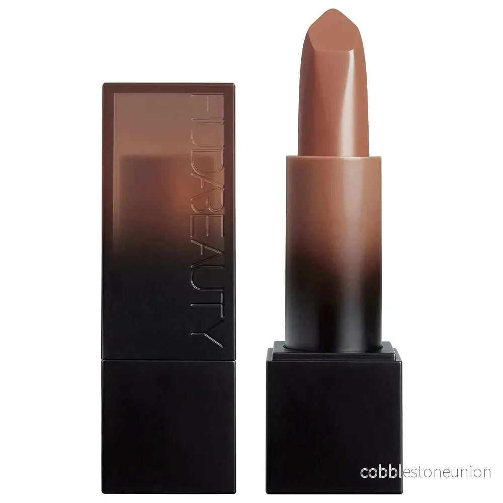 Huda Beauty, Power Bullet, Cream Lipstick, Brown Obsession, 3 g Huda Beauty, Power Bullet, Cream Lipstick, Brown Obsession, 3 g