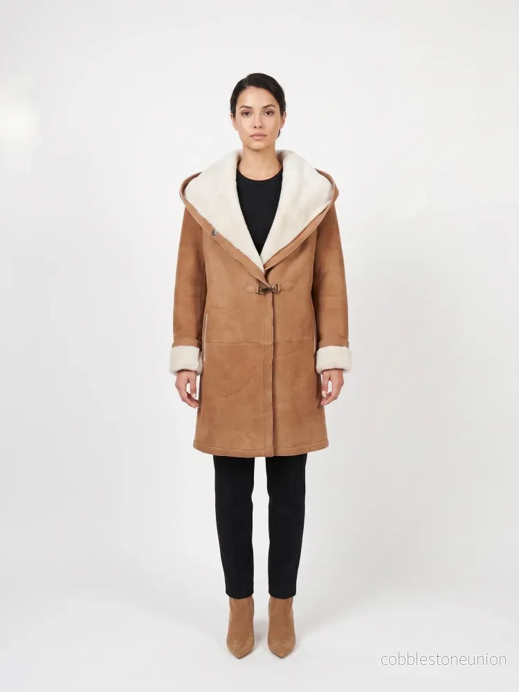 969, 90 cm. - Huva - Lammjacka i mocka - Dam - Cognac - Bild 2