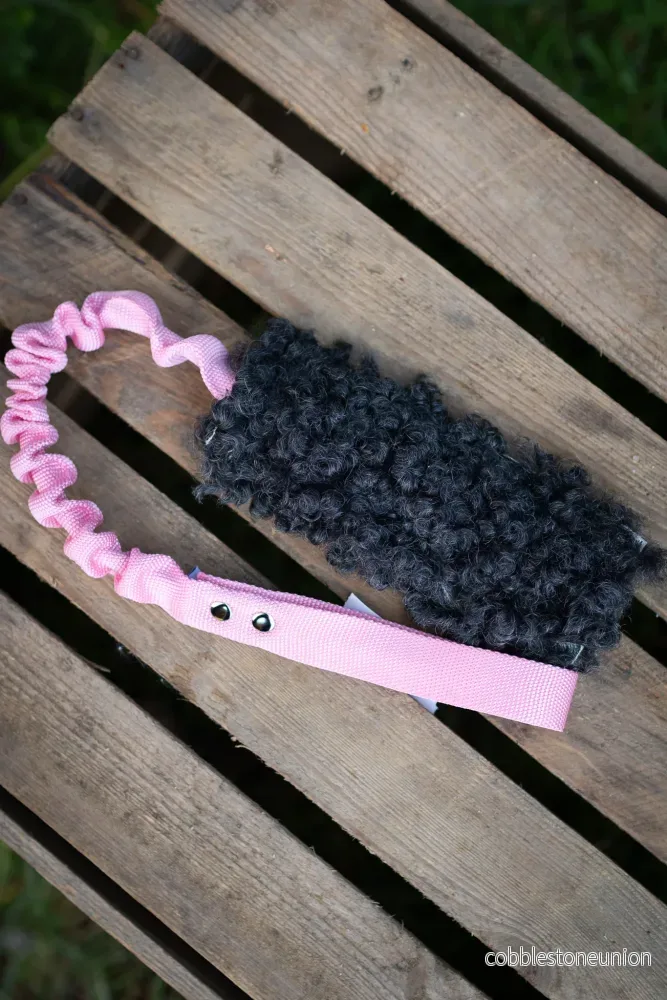 Iver Fårskinnsleksak med expander - Bild 2