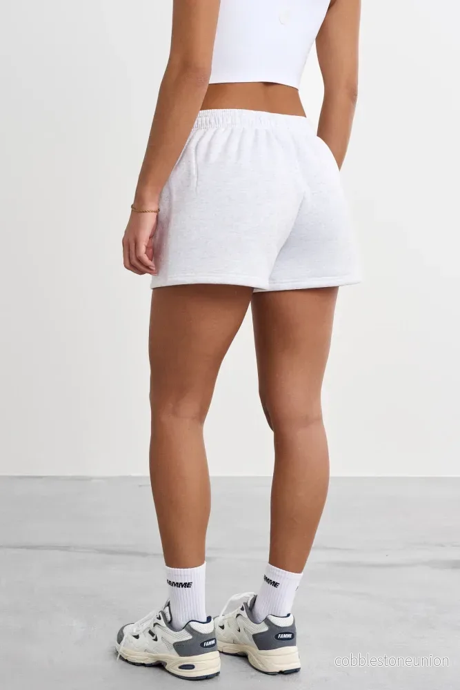 Essential Sweatshorts - Bild 3